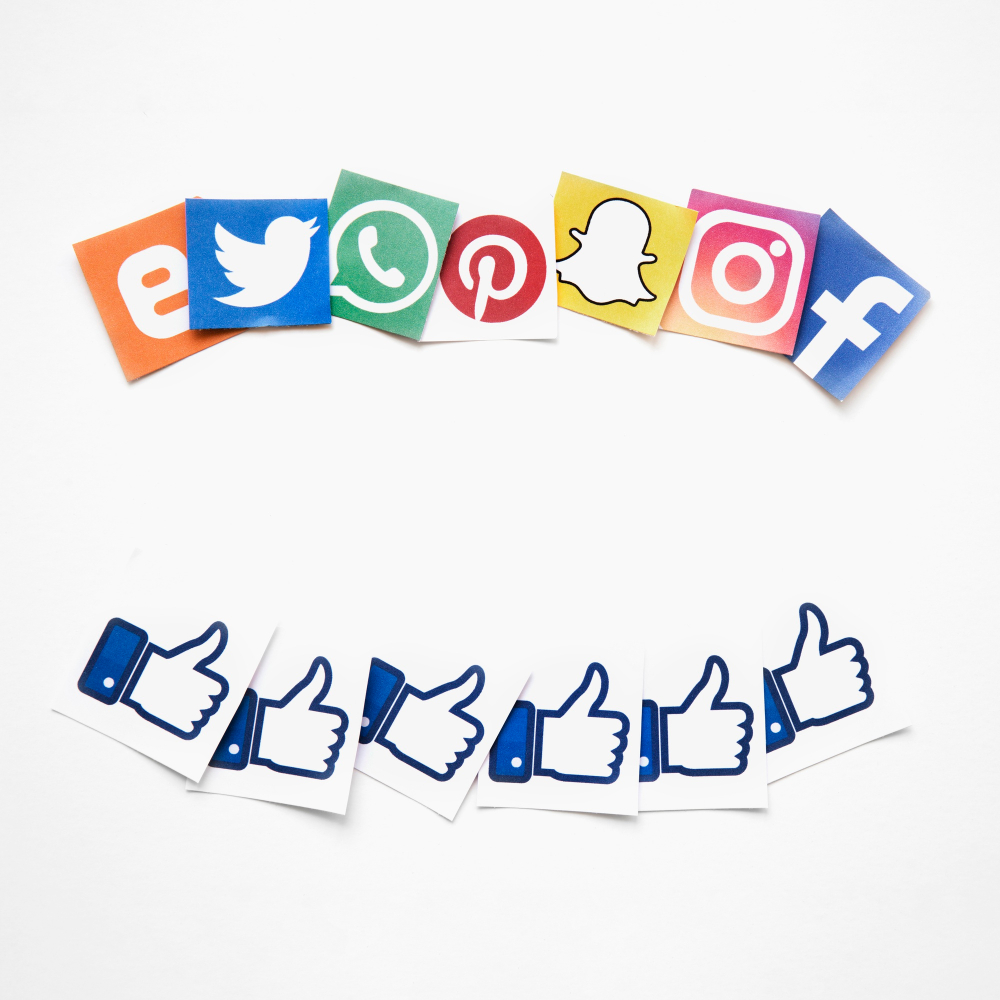 COMMUNITY MANAGEMENT - MARKETING EN LAS REDES SOCIALES